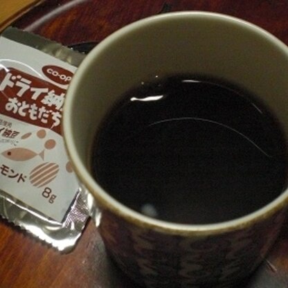 コープのドライ納豆と一緒に
頂きました。
健康おやつ（？）でしょう。
(*^_^*)